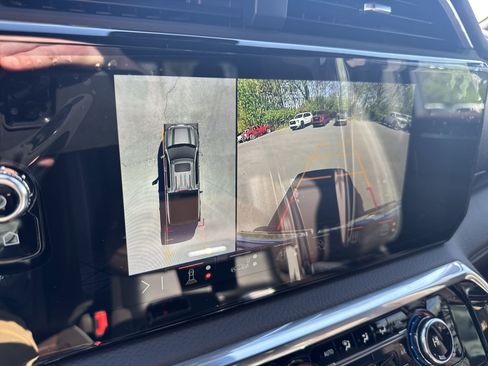 New 2026 GMC Sierra 1500 Denali w/ Denali Reserve Package image 24