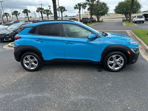 Used 2023 Hyundai Kona SEL FWD image 7