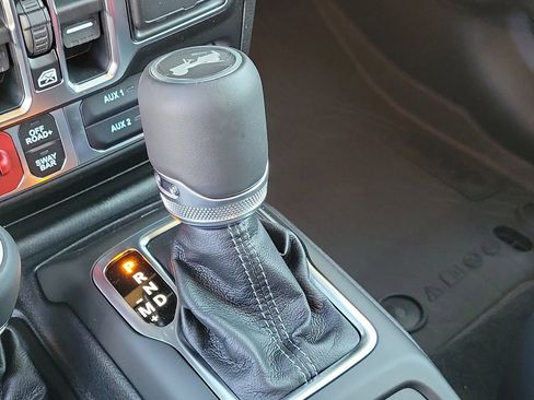 New 2026 Jeep Wrangler Unlimited Rubicon image 34