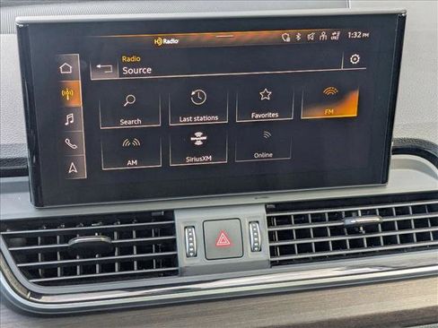 Used 2024 Audi Q5 2.0T Premium Plus image 14