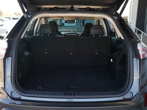 Used 2019 Ford Edge SEL w/ Equipment Group 201A FWD image 8