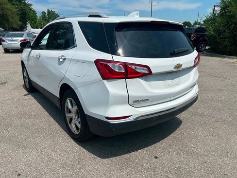 Used 2018 Chevrolet Equinox Premier w/ LPO, Cargo Package AWD/4WD image 7