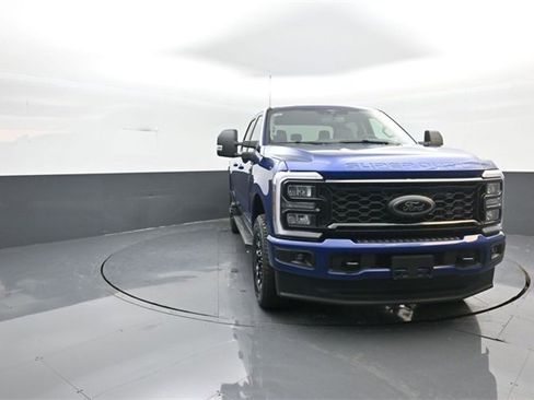 New 2026 Ford F250 XLT w/ XLT Premium Package image 2