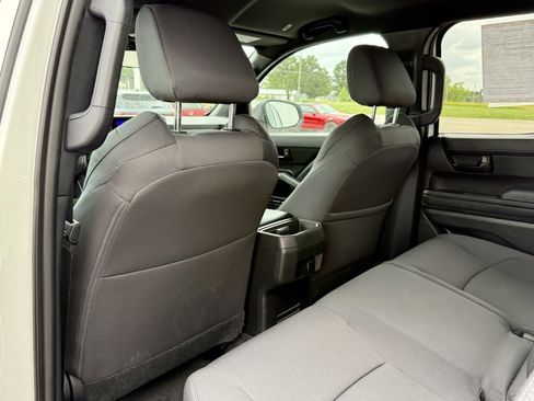 Used 2024 Toyota Tacoma SR image 12