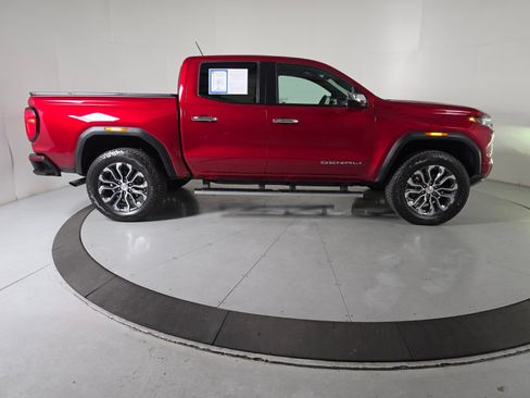 Used 2026 GMC Canyon Denali AWD/4WD image 6