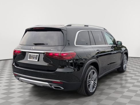 Used 2025 Mercedes-Benz GLS 450 4MATIC image 5