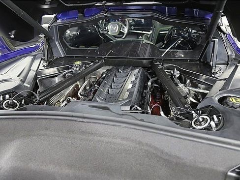 New 2025 Chevrolet Corvette E-Ray image 12