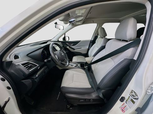Used 2019 Subaru Forester Premium image 13
