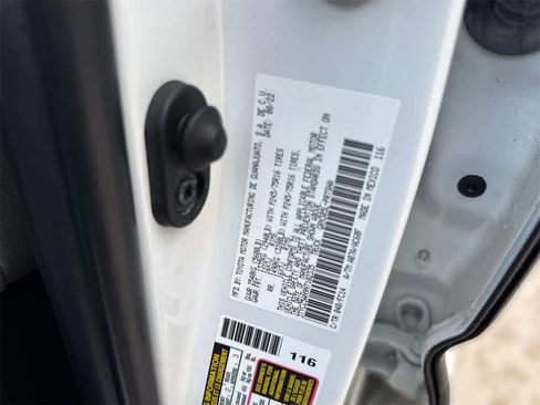 Used 2022 Toyota Tacoma SR5 w/ Technology Package image 25