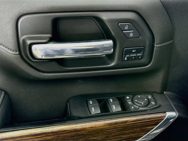 Used 2022 Chevrolet Silverado 3500 High Country AWD/4WD image 19