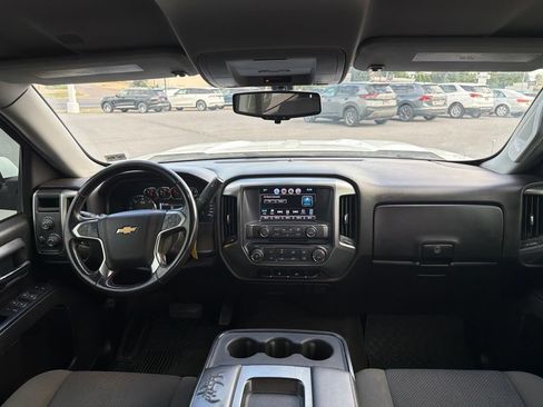 Used 2018 Chevrolet Silverado 1500 LT AWD/4WD image 20