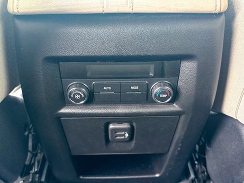 Used 2023 Chevrolet Traverse LS w/ Safety Package image 21