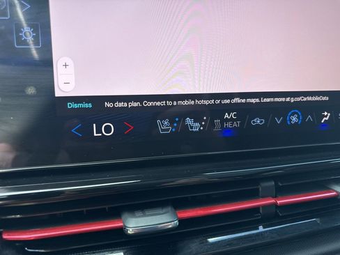 Used 2024 Chevrolet Silverado EV RST image 23