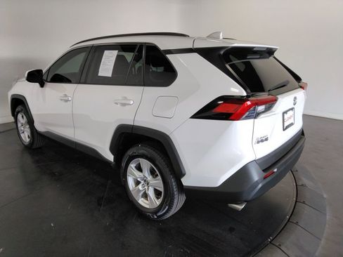 Used 2020 Toyota RAV4 XLE image 8