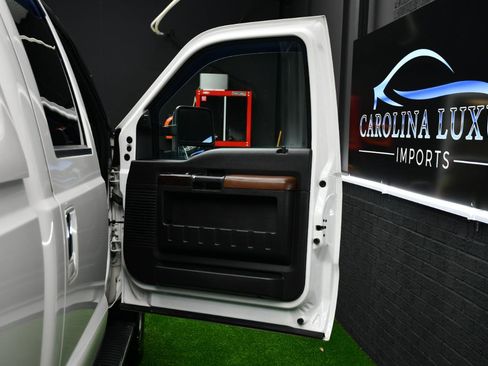 Used 2016 Ford F250 Platinum AWD/4WD image 39