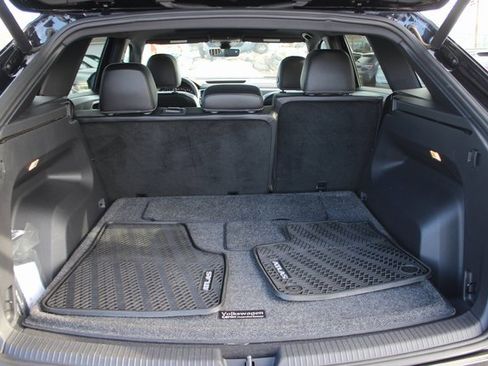 Used 2022 Volkswagen Atlas Cross Sport SEL image 25