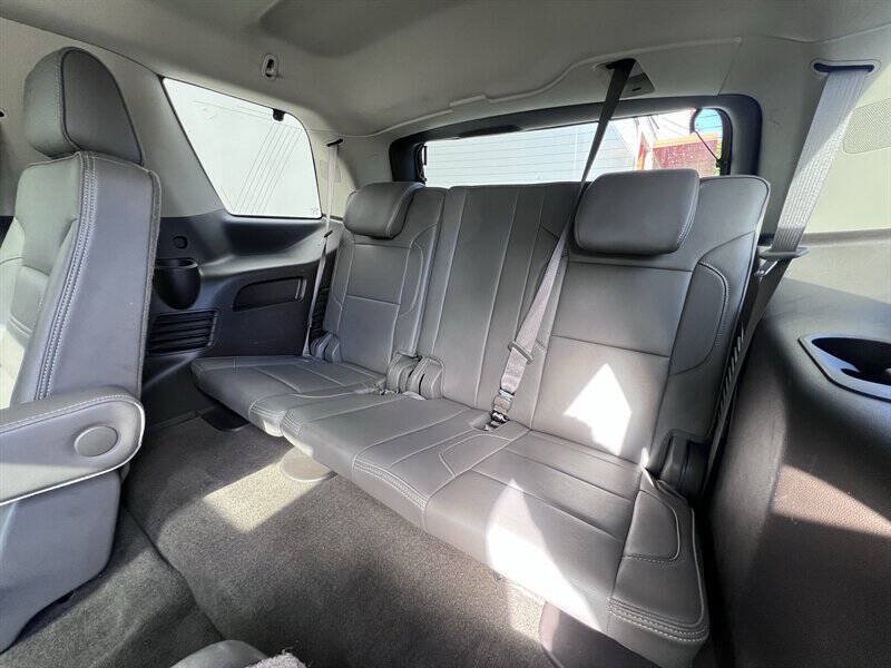Used 2016 GMC Yukon Denali w/ Open Road Package AWD/4WD image 23