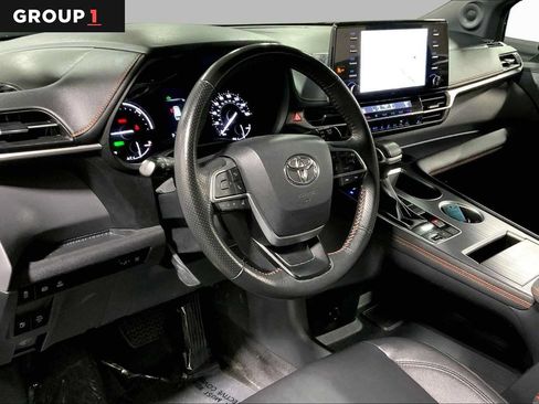 Certified 2024 Toyota Sienna XSE w/ XSE Plus Package AWD/4WD image 18