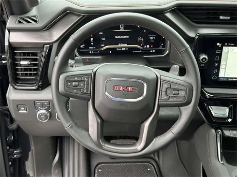 Used 2024 GMC Sierra 1500 AT4 w/ Technology Package image 19