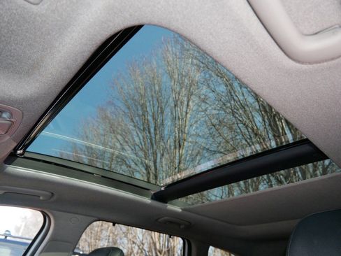 Used 2019 Hyundai Santa Fe Limited image 28