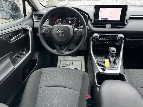 Certified 2025 Toyota RAV4 XLE AWD/4WD image 20