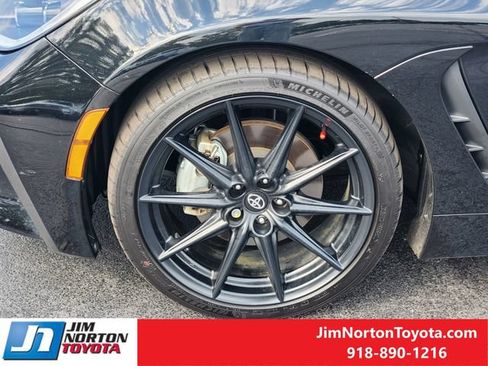 Used 2025 Toyota GR86 Premium w/ ALL Weather Mat Package (TMS) RWD image 12