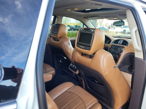 Used 2014 Buick Enclave Leather w/ Trailering Provision Package image 16