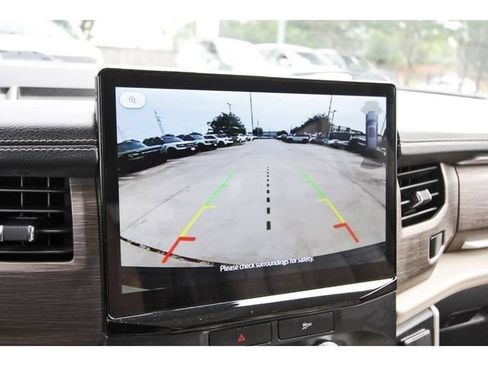 Used 2022 Ford Expedition Max Limited RWD image 23