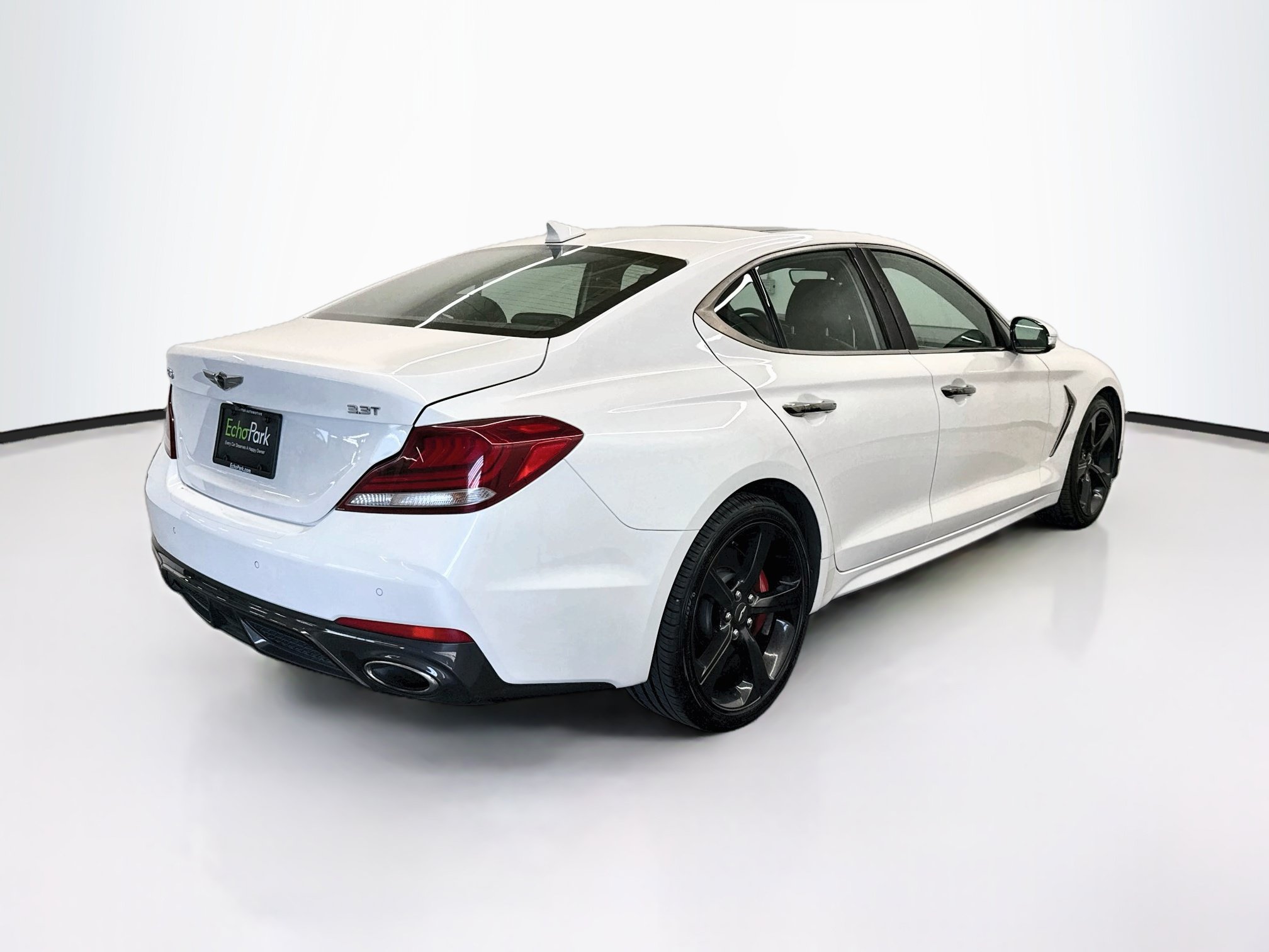 Used 2021 Genesis G70 3.3T w/ Sport Package RWD image 9