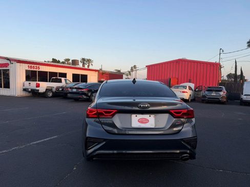 Used 2019 Kia Forte S FWD image 5