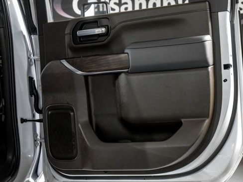 Used 2021 GMC Sierra 3500 Denali w/ Denali Ultimate Package image 38