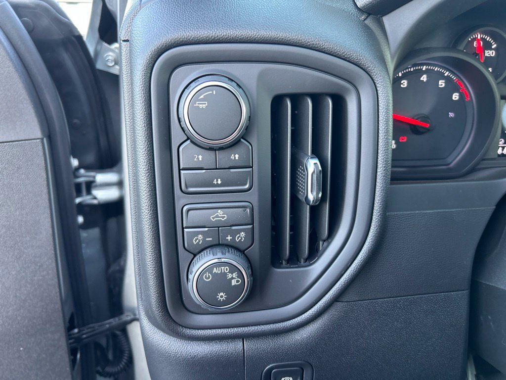 New 2026 Chevrolet Silverado 2500 Custom AWD/4WD image 19