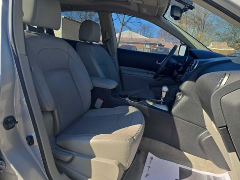 Used 2012 Nissan Rogue SL image 22