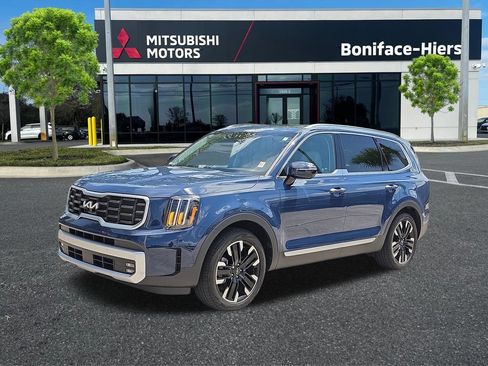 Used 2024 Kia Telluride SX w/ Towing Package FWD image 2