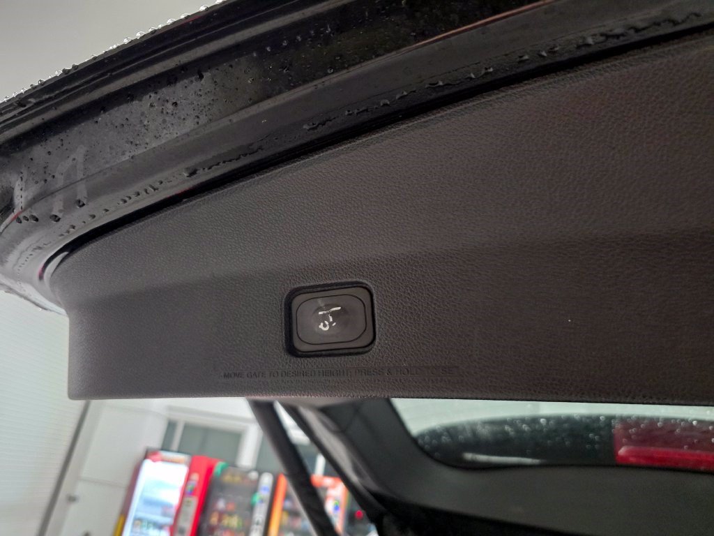 Used 2016 Ford Explorer Limited w/ Equipment Group 301A FWD image 43
