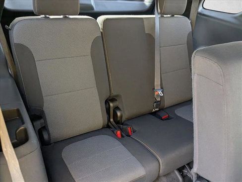 Used 2018 Chevrolet Traverse LS image 19