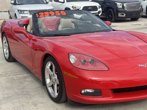 Used 2005 Chevrolet Corvette Convertible w/ Preferred Equipment Group RWD image 10