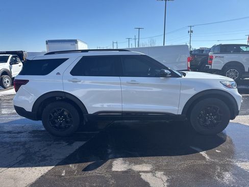 Certified 2024 Ford Explorer Timberline w/ Timberline Technology Package image 9