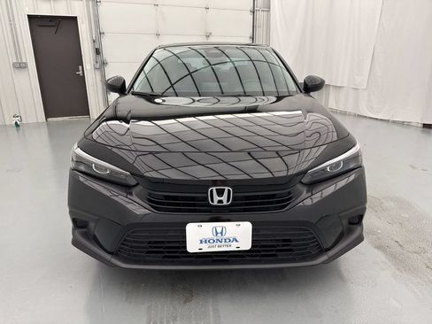 Used 2024 Honda Civic EX image 2