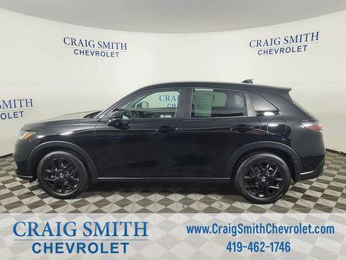 Used 2023 Honda HR-V Sport image 2