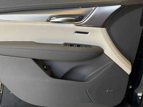 New 2026 Cadillac XT5 Premium Luxury FWD image 20