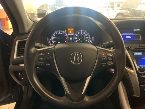 Used 2016 Acura TLX Base (DCT) image 17