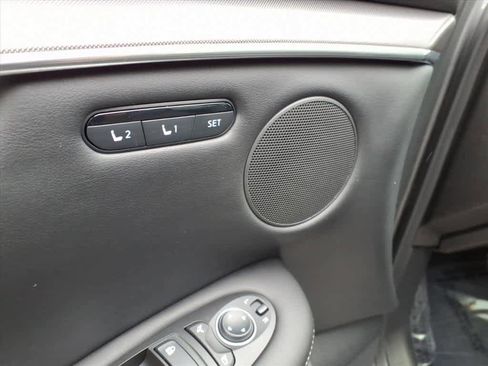 Certified 2023 INFINITI QX50 Luxe image 19