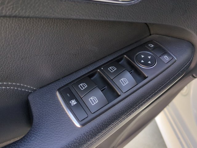 Used 2014 Mercedes-Benz E 350 Sedan image 12