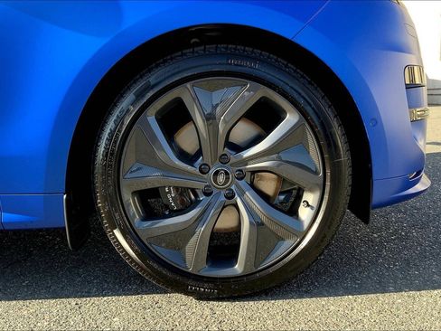 New 2025 Land Rover Range Rover Sport Autobiography image 13