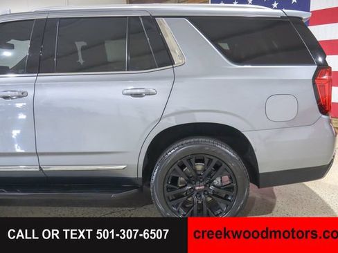 Used 2023 GMC Yukon SLT AWD/4WD image 10