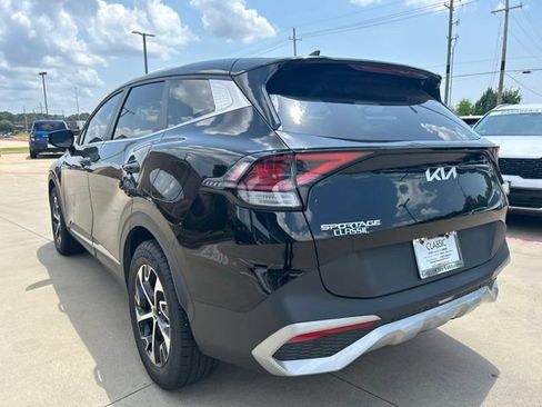 Used 2023 Kia Sportage EX FWD image 6