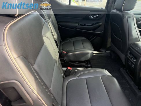 Used 2023 Chevrolet Traverse Premier w/ LPO, Floor Liner Package AWD/4WD image 13