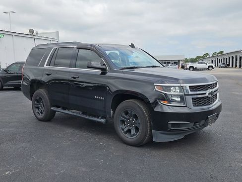 Used 2019 Chevrolet Tahoe LS RWD image 8