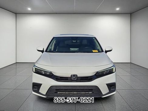 Used 2024 Honda Civic EX image 8